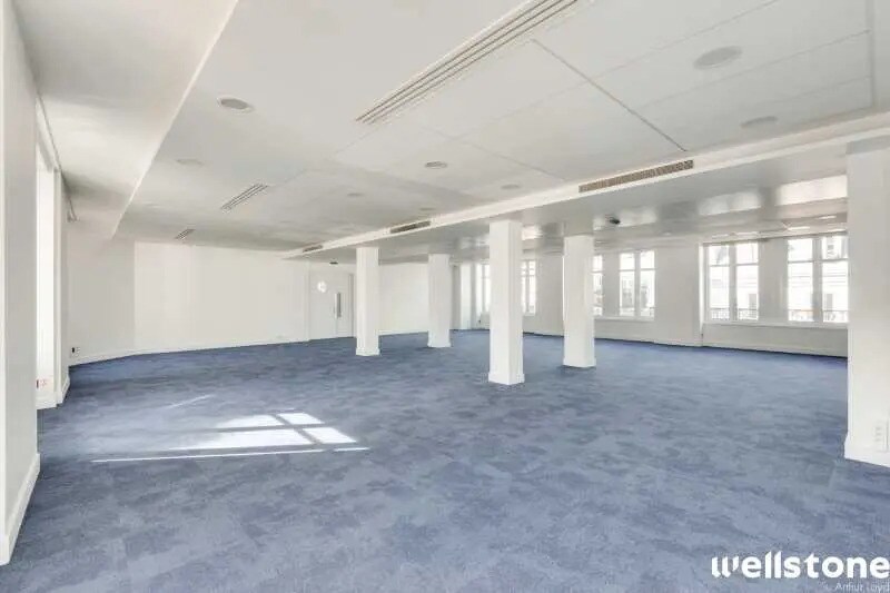 Bureau dans Paris à louer - Photo de l’immeuble – Image 3 sur 10