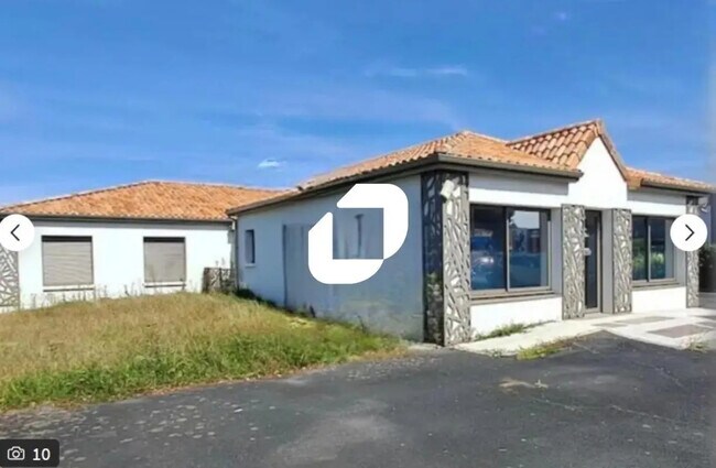 Plus de détails pour Bureau à vendre