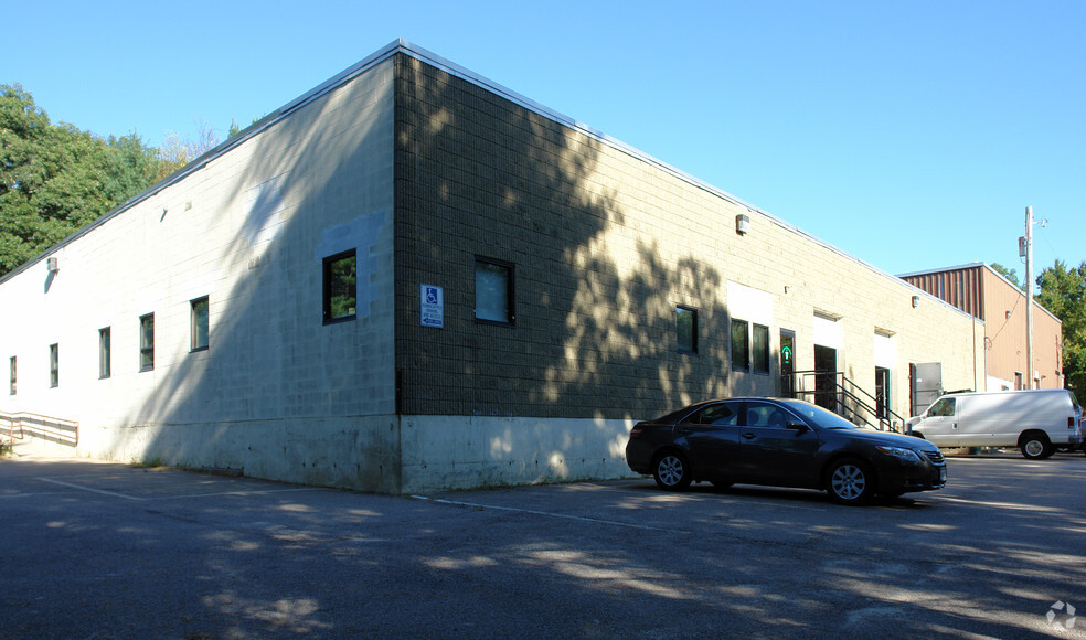 65 Industrial Park Rd, Hingham, MA à louer - Photo de l’immeuble – Image 3 sur 4