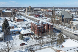 814 Center Ave, Bay City, MI - VUE AÉRIENNE vue de carte - Image1