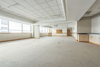 211 Fulton St, Peoria, IL à louer Photo intérieure– Image 1 sur 3