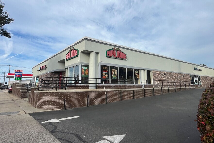 1700-1720 Lakeville Rd, New Hyde Park, NY à louer - Photo intérieure – Image 3 sur 5