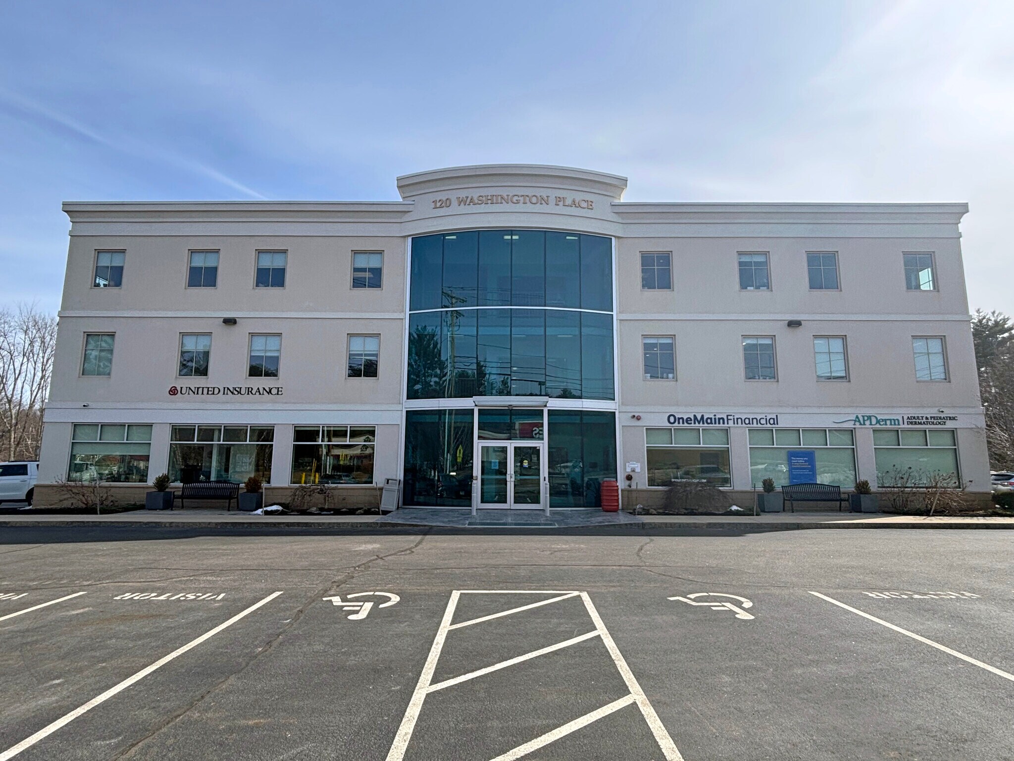 120 Washington St, Rochester, NH à louer Photo principale– Image 1 sur 2