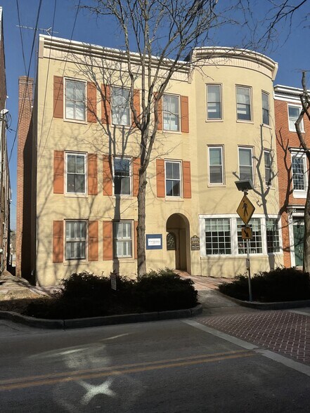 187 E Main St, Westminster, MD à louer - Photo de l’immeuble – Image 2 sur 5