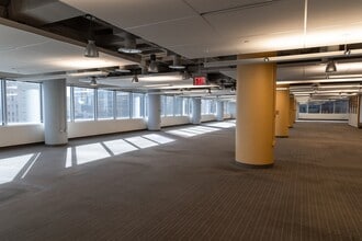 805 Third Ave, New York, NY à louer Photo intérieure– Image 1 sur 2