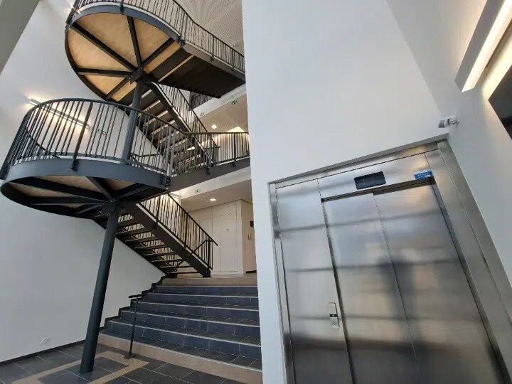 9 Rue Du Professeur Pierre Vellas, Toulouse à louer - Photo de l’immeuble – Image 3 sur 3