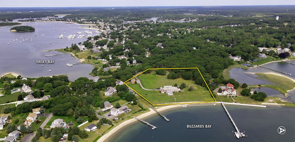 36-48 Robinwood Rd, Buzzards Bay, MA à vendre - Photo principale – Image 1 sur 10