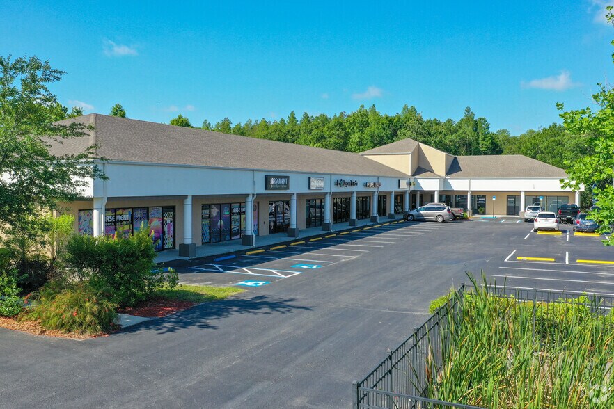 26230-26316 Wesley Chapel Blvd, Lutz, FL à louer - Photo de l’immeuble – Image 3 sur 15