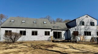 Plus de détails pour 70 Dean Knauss Dr, Narragansett, RI - Bureau, Industriel/Logistique à louer