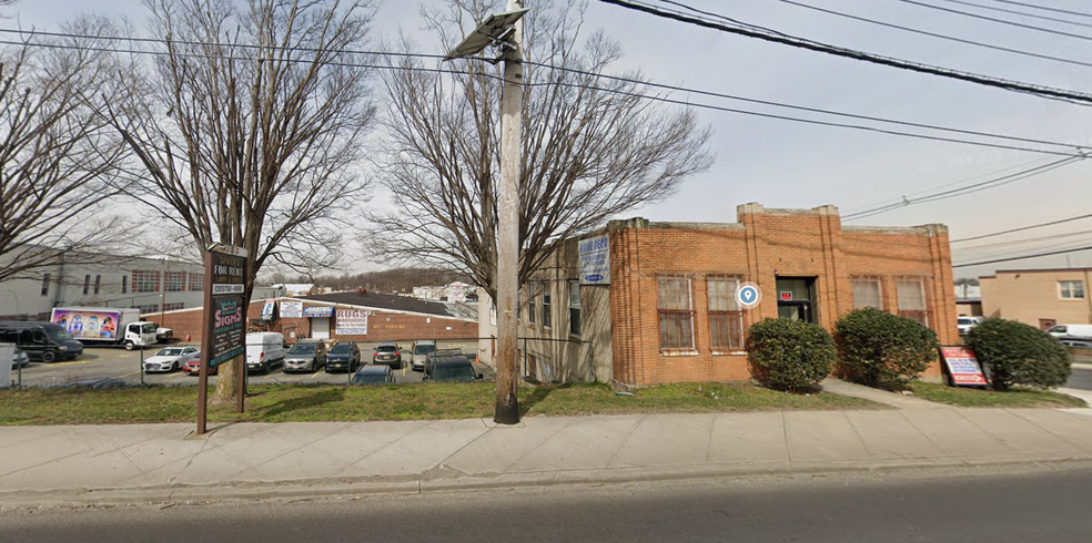 8555 Tonnelle Ave, North Bergen, NJ à louer - Photo de l’immeuble – Image 1 sur 7