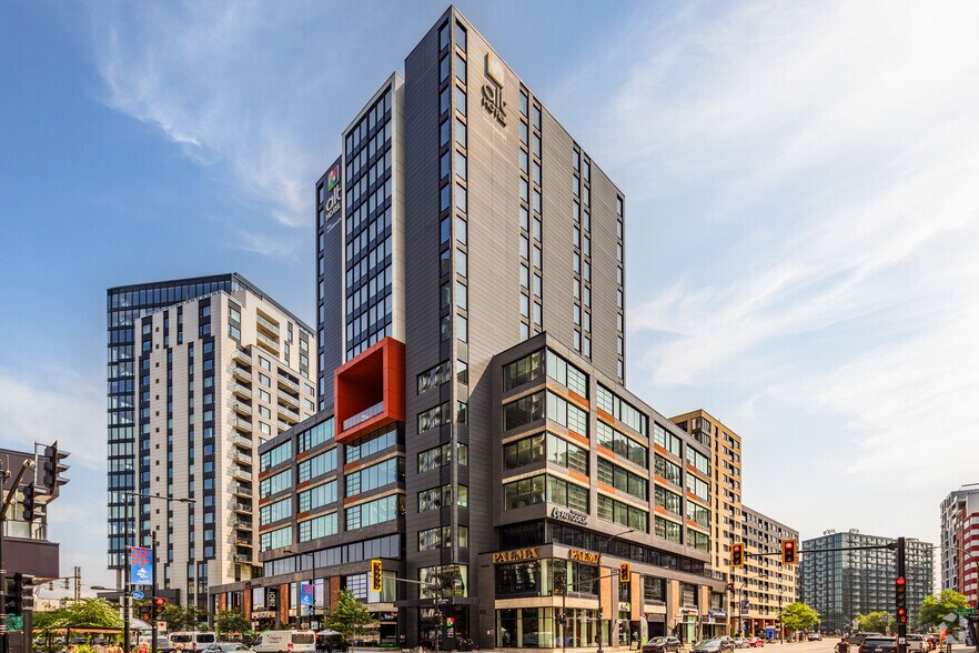 100 Rue Peel, Montréal, QC à louer - Photo de l’immeuble – Image 1 sur 34