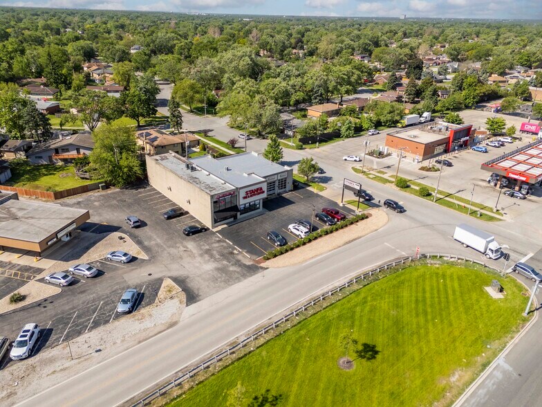 16224 Prince Dr, South Holland, IL à vendre - Photo de l’immeuble – Image 3 sur 7