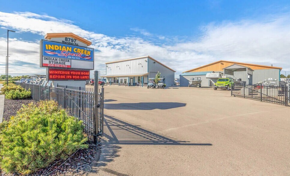 8797 S Meridian Rd, Meridian, ID à vendre - Photo de l’immeuble – Image 3 sur 10