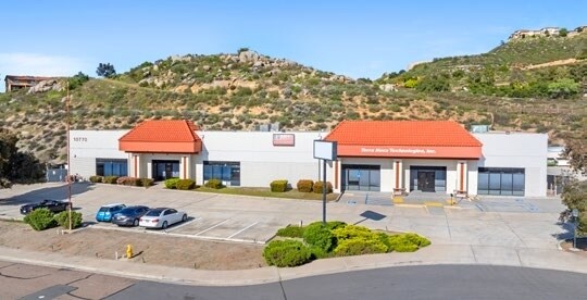 10770 Rockvill St, Santee, CA à louer - Photo de l’immeuble – Image 1 sur 5