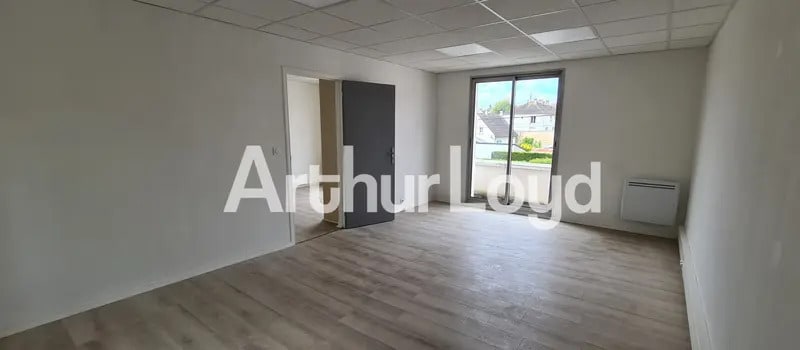 Bureau dans Caen à louer - Photo intérieure – Image 2 sur 3