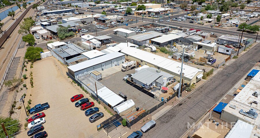 9222 N 14th Ave, Phoenix, AZ à vendre - Photo de l’immeuble – Image 2 sur 3