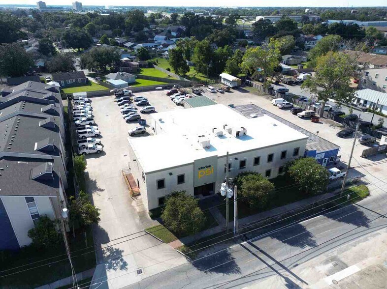 724 Central Ave, New Orleans, LA à vendre - Photo de l’immeuble – Image 2 sur 37