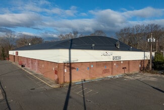 Plus de détails pour 200 Landing Ave, Smithtown, NY - Local commercial à louer