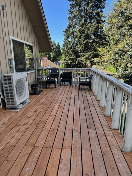 490 Walnut Ln, Eugene, OR à vendre - Photo de l’immeuble – Image 2 sur 4