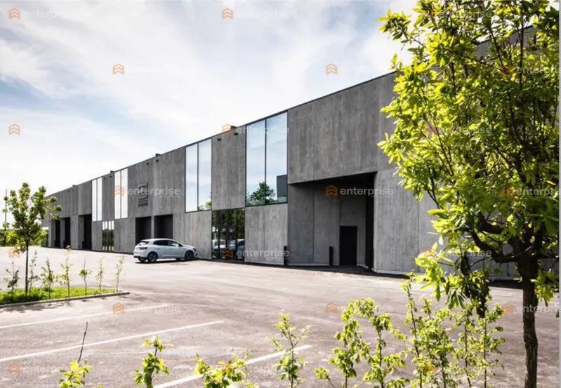 Industriel/Logistique dans Loos à louer - Photo de l’immeuble – Image 2 sur 5