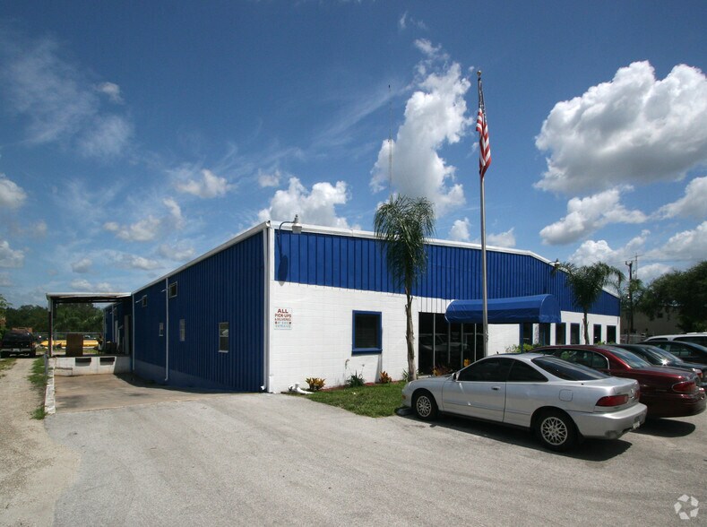 3921 Sawyer Rd, Sarasota, FL à vendre - Photo principale – Image 1 sur 3