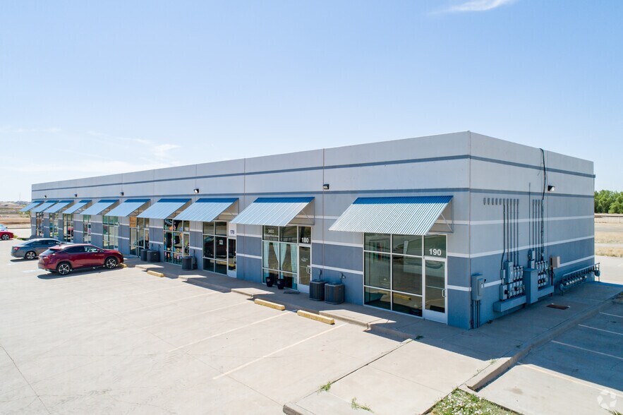 3855 Business Park Dr, Amarillo, TX à louer - Photo de l’immeuble – Image 2 sur 10