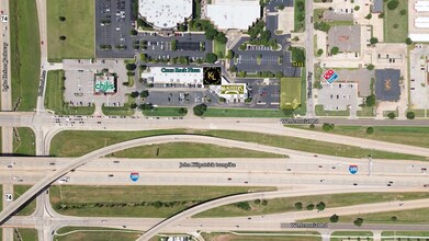 W Memorial Rd & Lake Hefner Pkwy, Oklahoma City, OK - Vue aérienne vue de carte - Image1