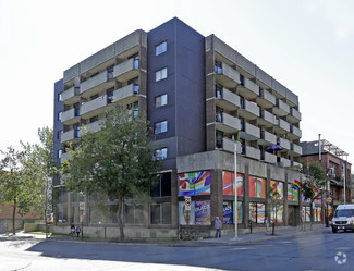 Plus de détails pour 1380-1390 Rue Sainte-Catherine E, Montréal, QC - Logement à vendre