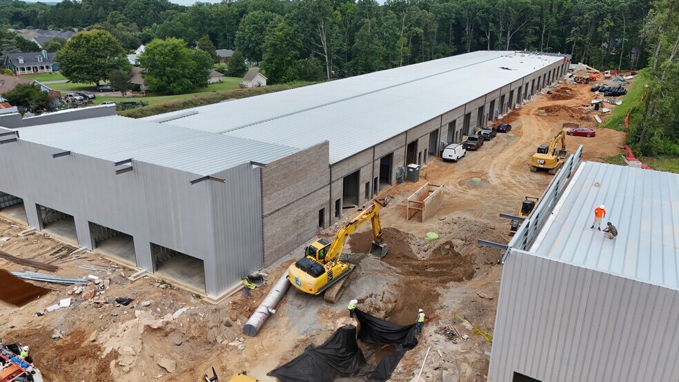 2570 Atlanta hwy, Cumming, GA à louer - Photo de l’immeuble – Image 2 sur 8