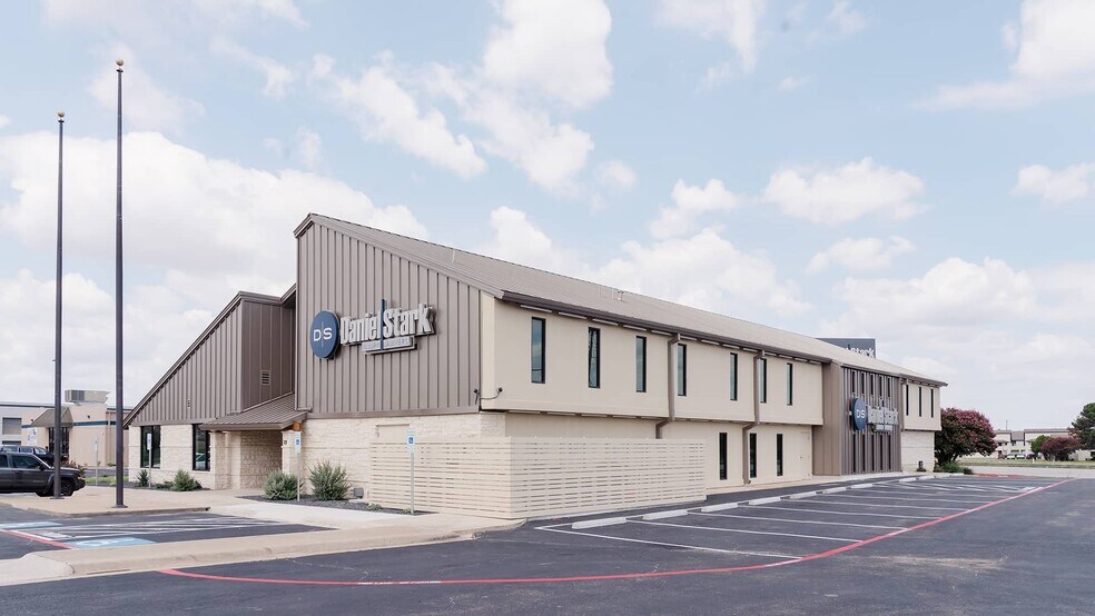 201 W Jasper Dr, Killeen, TX à louer - Photo de l’immeuble – Image 1 sur 10