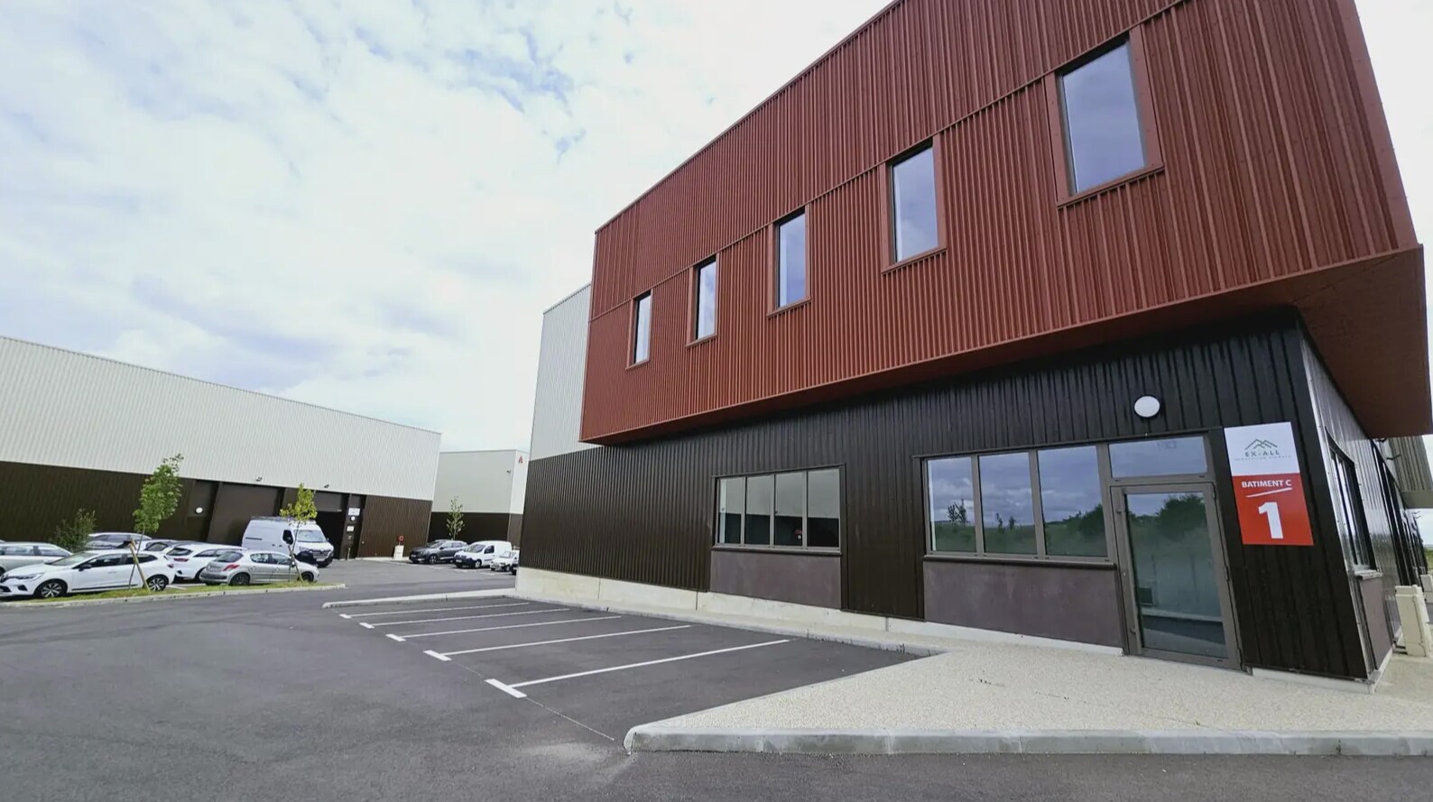 View Photo