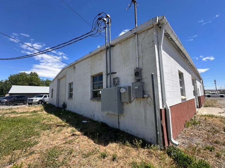 415 Main St., Laurel, MT à louer - Photo de l’immeuble – Image 2 sur 28