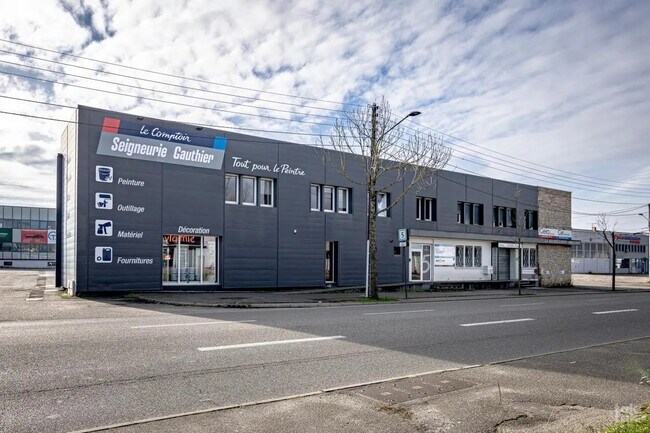 Plus de détails pour Bureau à louer