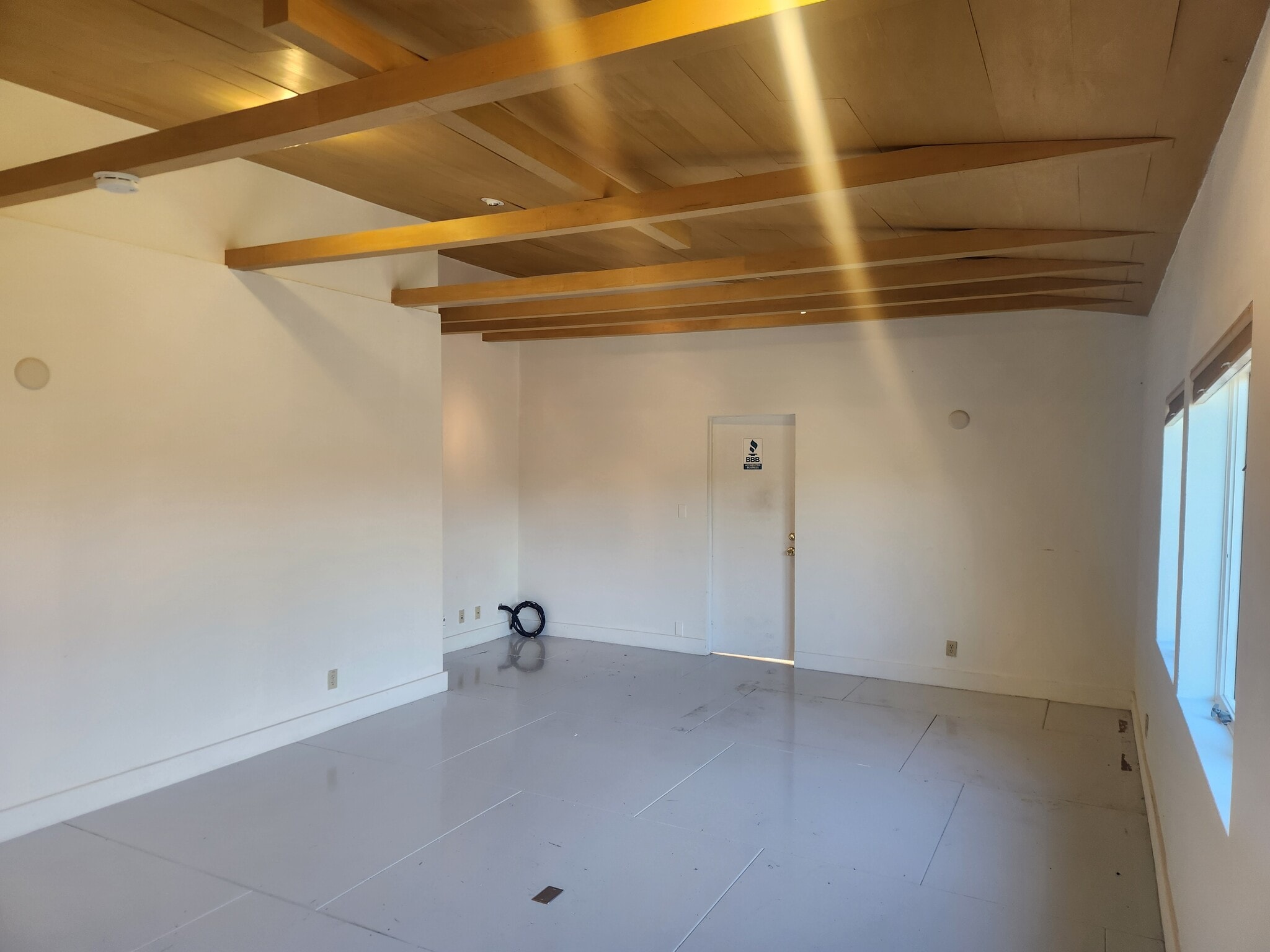 27 Gate 5 Rd, Sausalito, CA à louer Photo intérieure– Image 1 sur 4