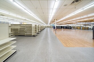 100 College Park Dr, Weatherford, TX à louer Photo intérieure– Image 1 sur 16