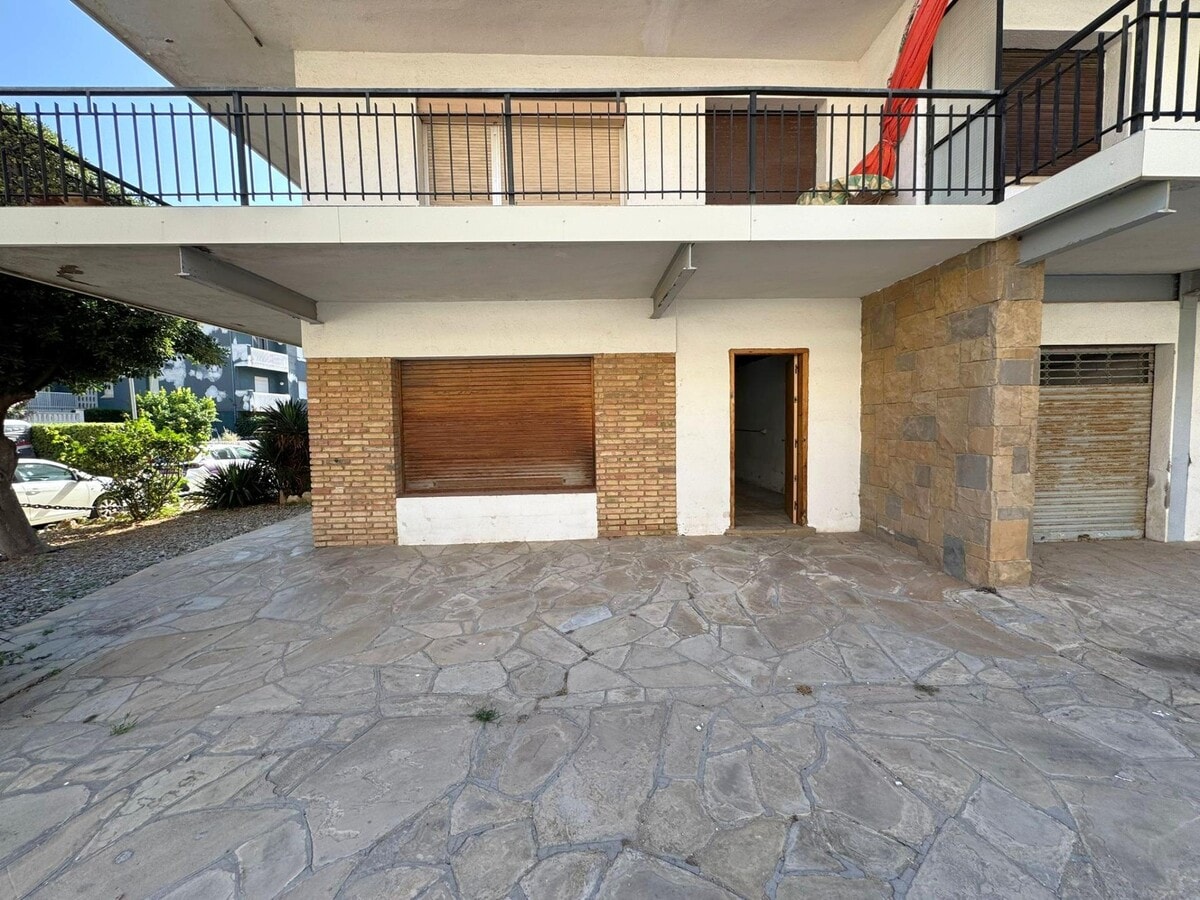 El Vendrell, TAR 43880 - - - Photo intérieure - Image 1 of 9