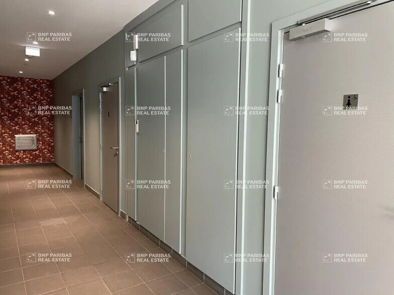 Bureau dans La Chapelle-sur-Erdre à louer - Photo de l’immeuble – Image 3 sur 7