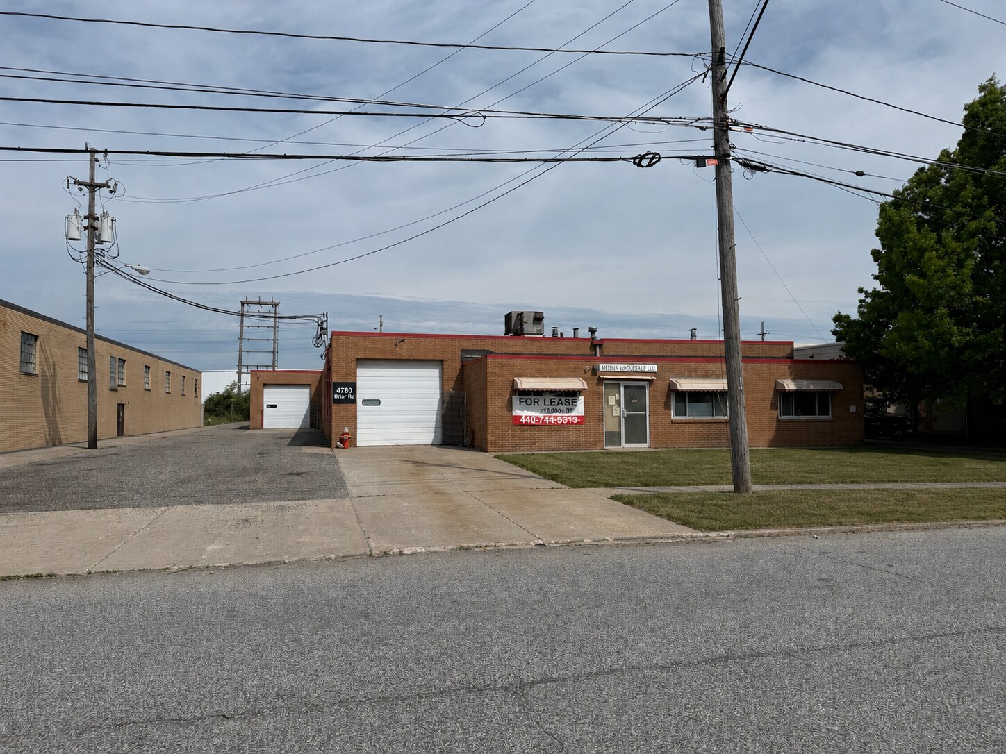 4780 Briar Rd, Cleveland, OH à vendre Photo de l’immeuble– Image 1 sur 10