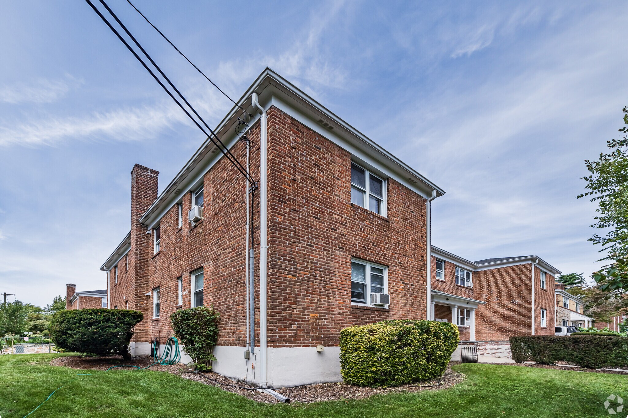 26 & 28 Linden St portefeuille de 2 biens à vendre sur LoopNet.fr Photo principale– Image 1 sur 3