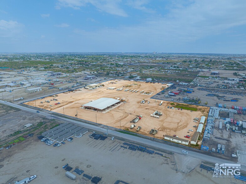 1811 E County Road 140, Midland, TX à vendre - Photo de l’immeuble – Image 2 sur 16