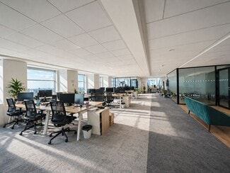 Plus de détails pour 17 Place Des Reflets, Courbevoie - Bureau à louer