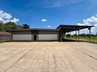 Plus de détails pour 204 Schilling St, Baytown, TX - Industriel/Logistique à louer