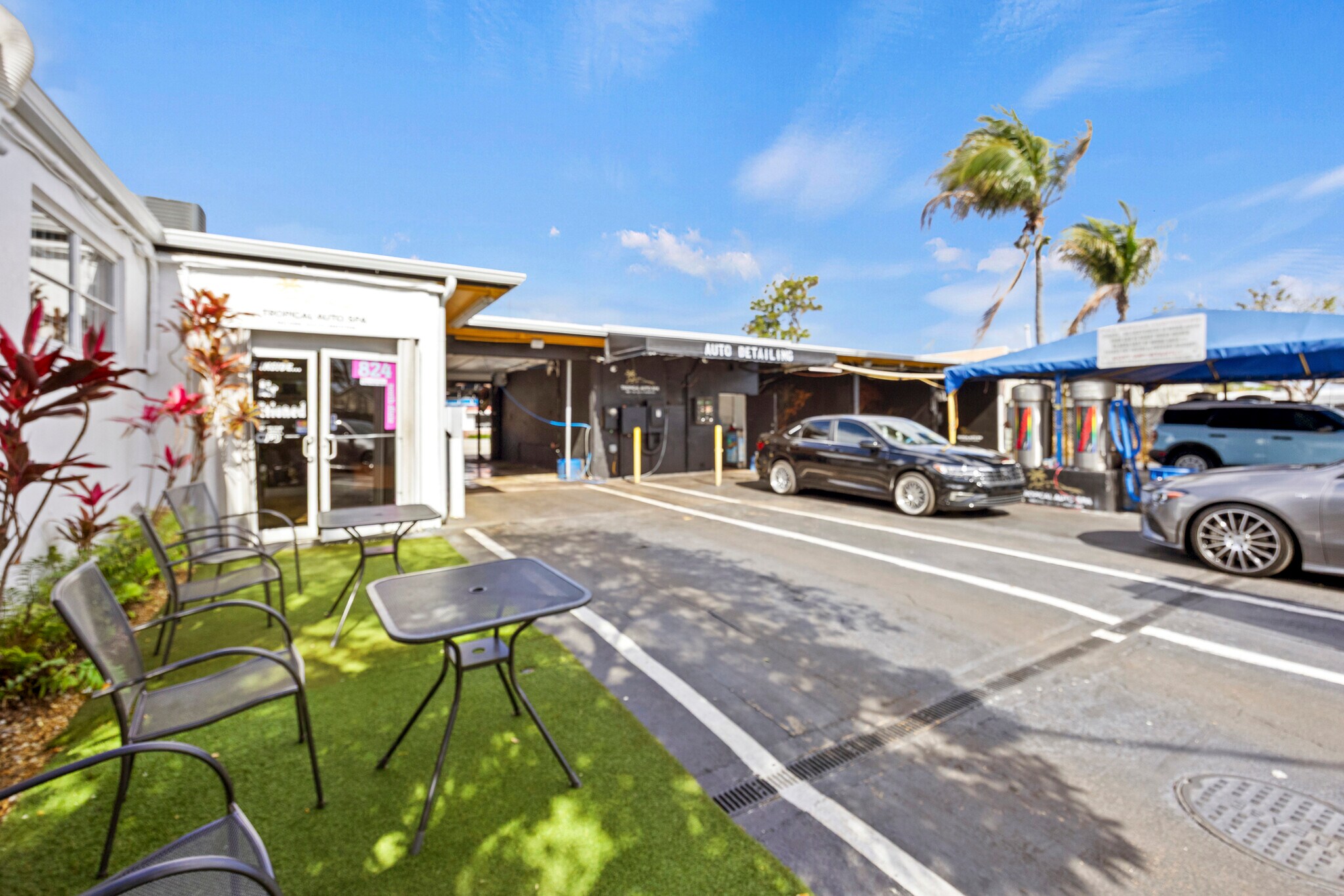 824 N Dixie Hwy, Lake Worth, FL à louer Photo principale– Image 1 sur 4