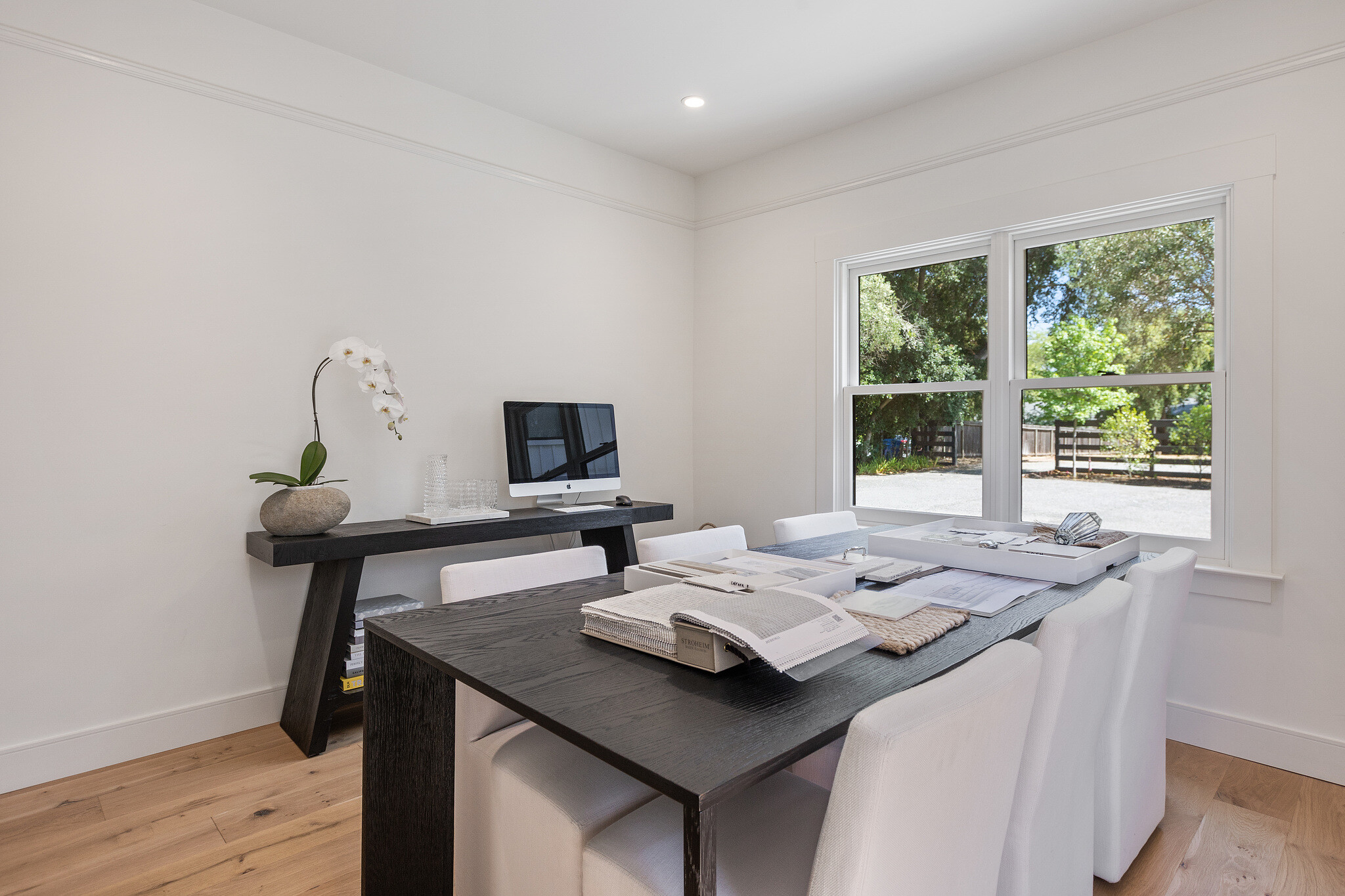 369 W Napa St, Sonoma, CA à vendre Photo intérieure– Image 1 sur 3