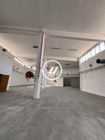 Local d'activités dans Marseille à vendre - Photo intérieure – Image 3 sur 9