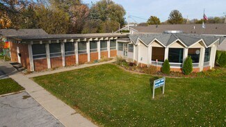 Plus de détails pour 5615 Hickman Rd, Des Moines, IA - Bureau à louer