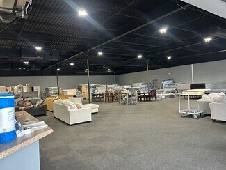 Plus de détails pour 2586-2646 Onslow Dr, Jacksonville, NC - Local commercial à louer