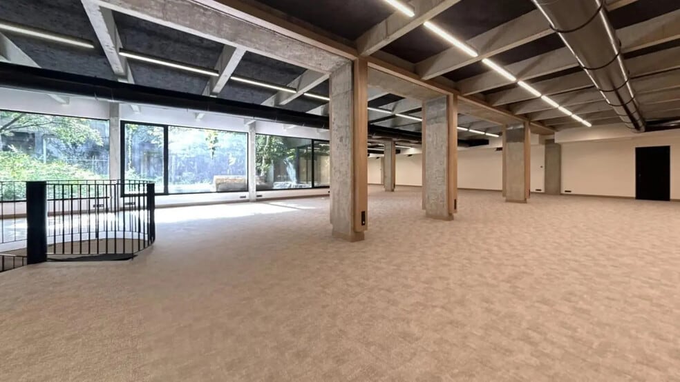 8 Rue De Thorigny, Paris à louer - Photo de l’immeuble – Image 2 sur 22