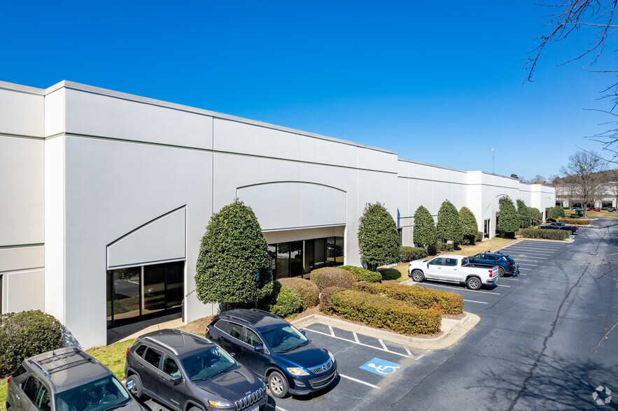 1650 Indian Brook Way, Norcross, GA à louer - Photo principale – Image 1 sur 6