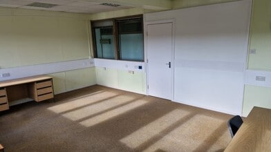 Old Station Road, Carmarthen à louer Photo intérieure– Image 2 sur 6